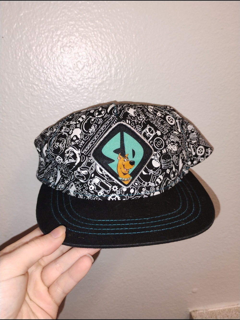 Scooby-Doo Patterned Kids Snap Back in Black and Teal